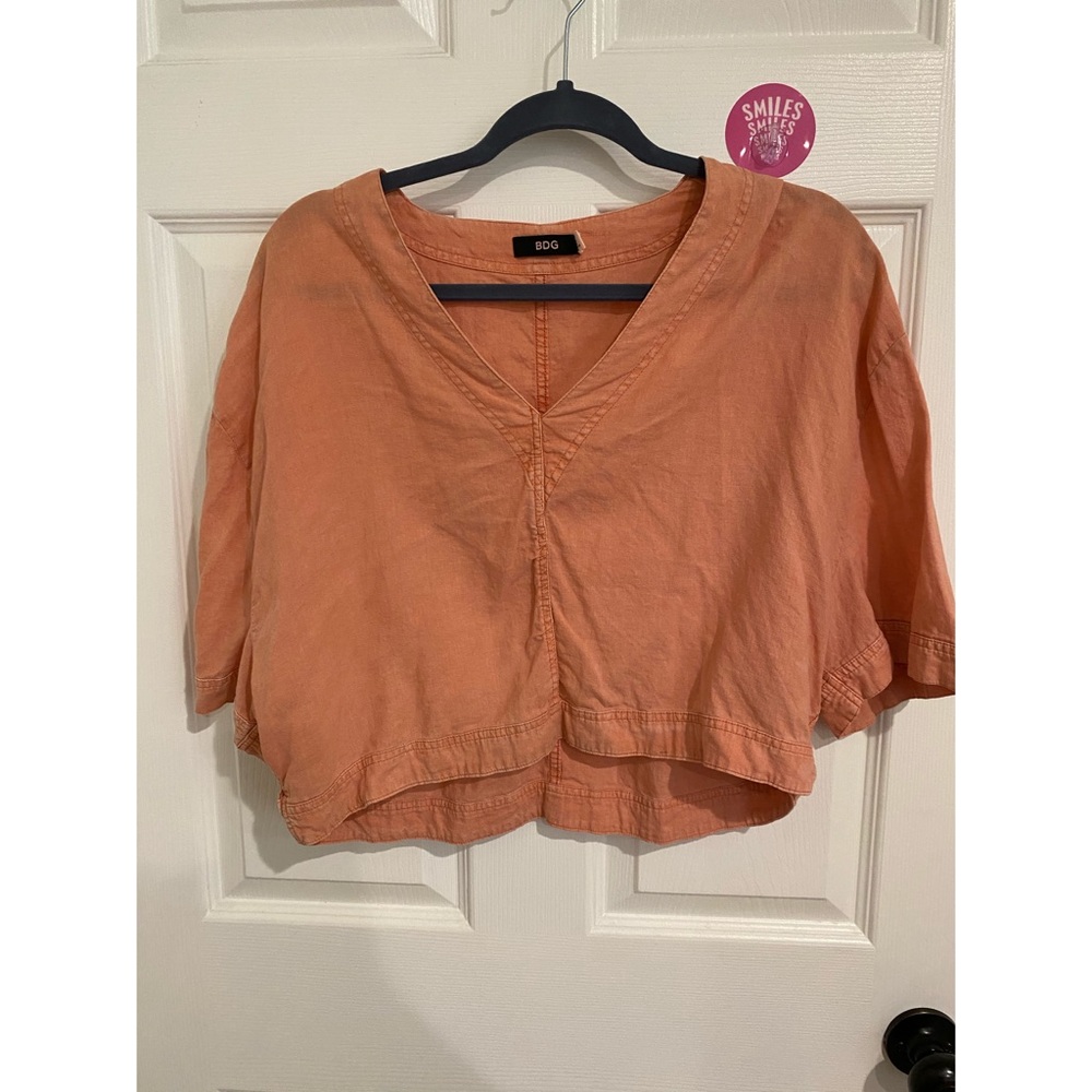 Cute loose crop top